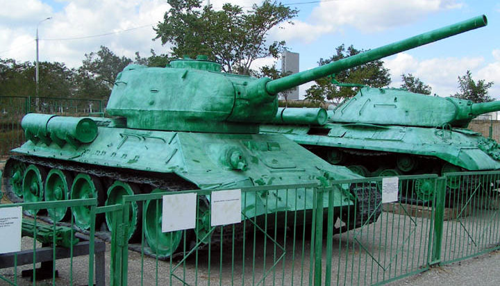 Танк Т-34-85. 