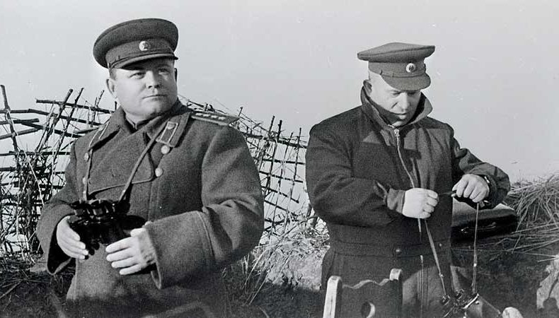Николай Ватутин и Никита Хрущев. 1943 г.