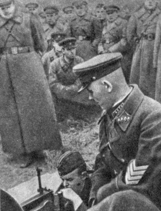 Командующий 2-й ОКДВА Конев на учениях. 1939 г.