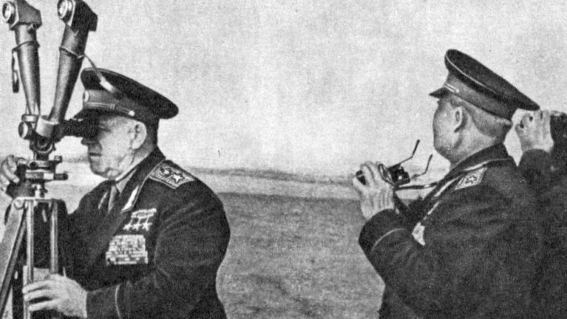 Г.К. Жуков и И.С. Конев на учениях «Днепр». Сентябрь 1967 г.