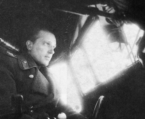 Главный маршал авиации А. Е. Голованов за штурвалом самолёта, 1944 г.