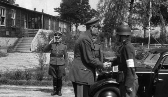 Власов в Дабендорфе. Июнь 1944 г.