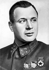 Генерал-лейтенант авиации А. А. Новиков - командующий ВВС Ленинградского военного округа.1941 г.