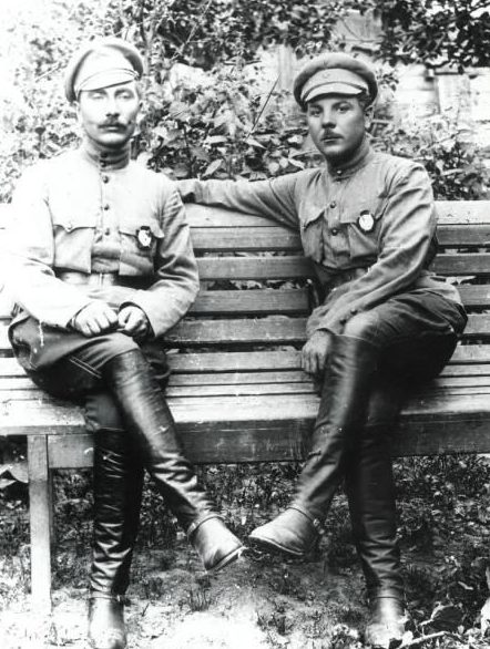 Буденный и Ворошилов. 1922 г. 