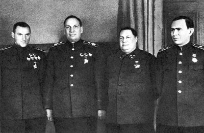К.К. Рокоссовский, Н.Н. Воронов, Ф.И. Толбухин, М.С. Громадин, Москва, 1943 г. 