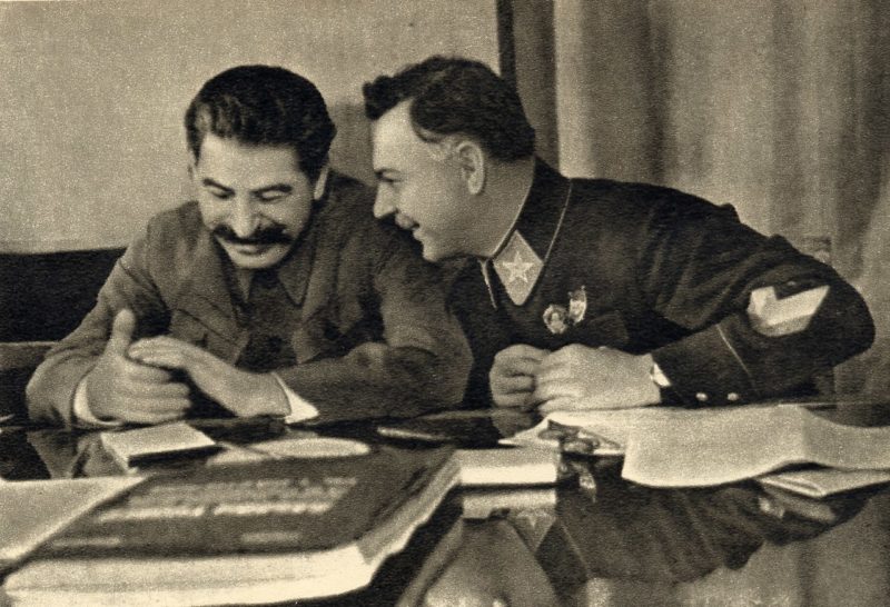 Сталин и Ворошилов. 1935 г.