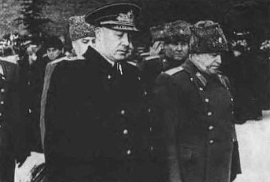Кузнецов и Жуков на похоронах Сталина. 1953 г.