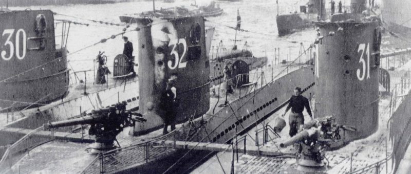 Немецкая подлодка «U-30» типа VII-A на базе. 1939 г.