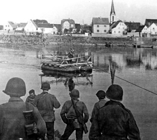 Переправа через Эльбу. Крейниц. 25 апреля 1945 г.