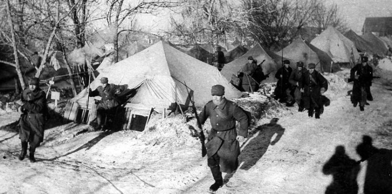 В Тоцких лагерях, 6-я пехотная дивизия «Армии Андерса».