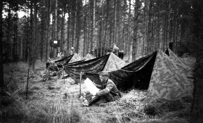 Палаточный лагерь немецких войск на границе c Польшей. 31.08.1939 г.