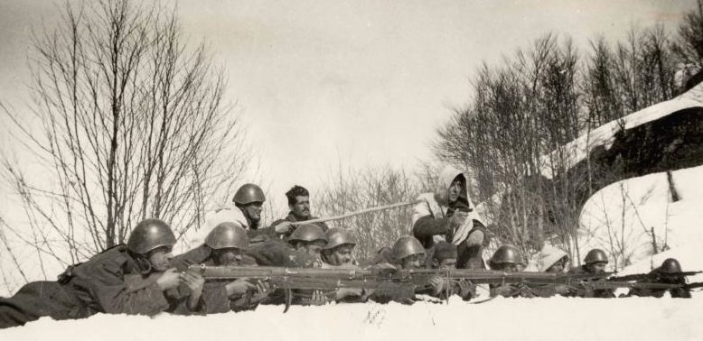 Греческие солдаты во время итальянского вторжения. Март 1941 года. 