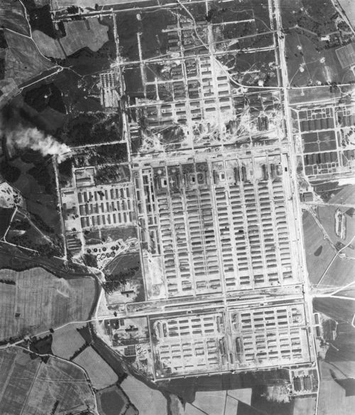 Аэрофотосъемка лагеря «Аушвиц II» (Биркенау).