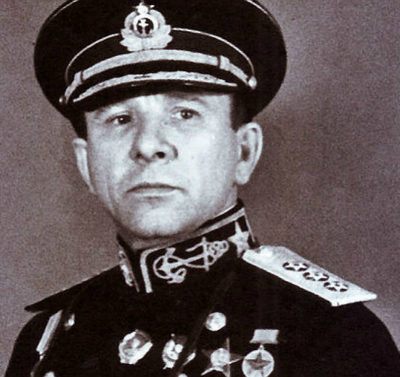 Трибуц Владимир Филиппович (15.07.1900 - 30.08.1977)