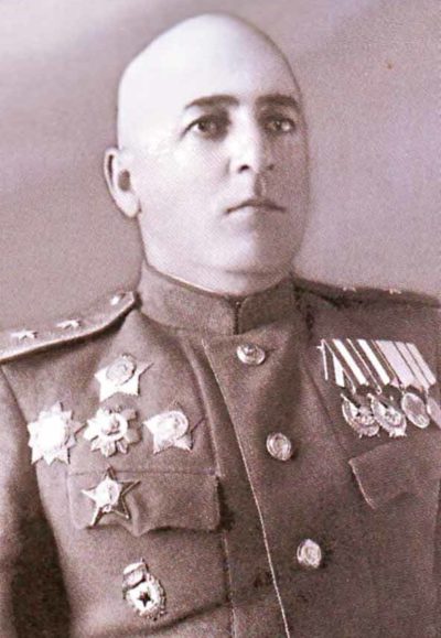 Генерал-лейтенант Чанчибадзе. 1945 г.
