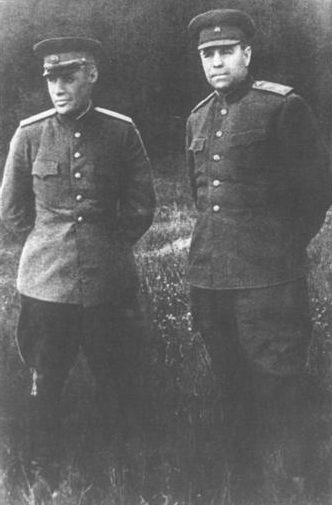 М.М. Попов и А.М. Василевский. 1943 г.