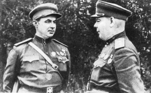 М. А. Козлов и Н. П. Пухов. 1944 г. 