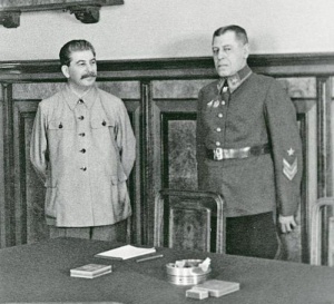 Сталин и маршал Шапошников. 1941 г. 