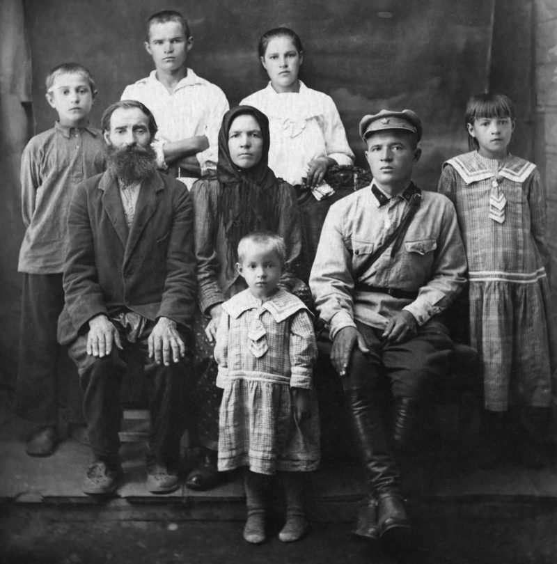 Шафранов с семьей. 1927 г.