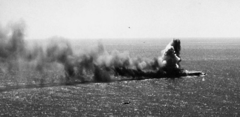 Пожар на авианосце «Сёхо». 7 мая 1942 г.