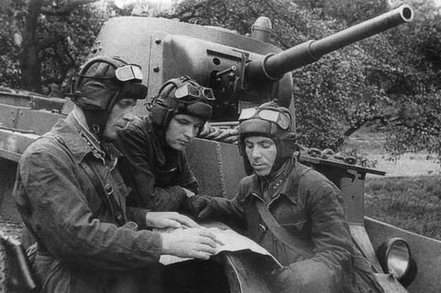 В канун обороны Смоленска. 1 июля 1941 г. 