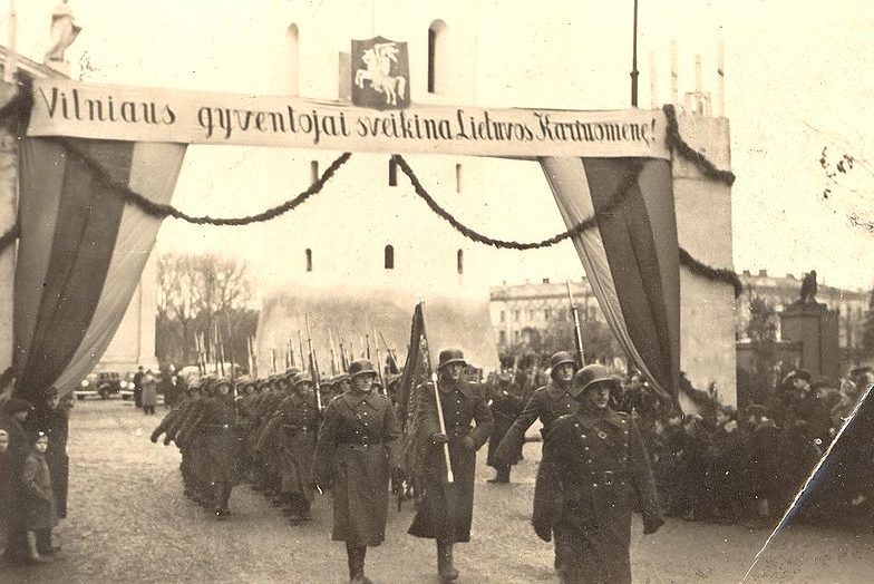 Литовские войска вступают в Вильнюс. 29 октября 1939 г. 