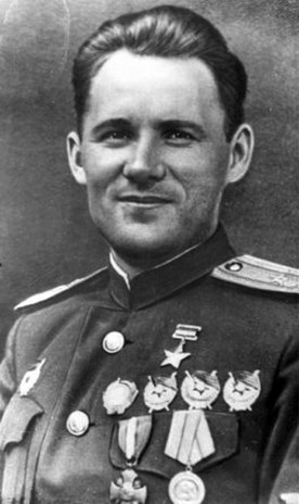 Герой Советского Союза подполковник Авдеев. 1943 г.