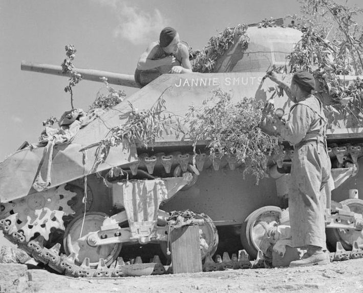 Южноафриканская 6-й бронетанковая дивизия в Северной Африке. 1944 г.