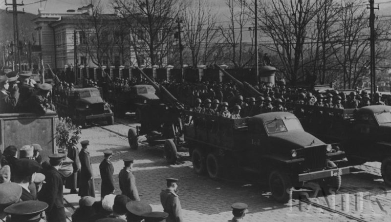 Парад Победы во Владивостоке. 1945 г.