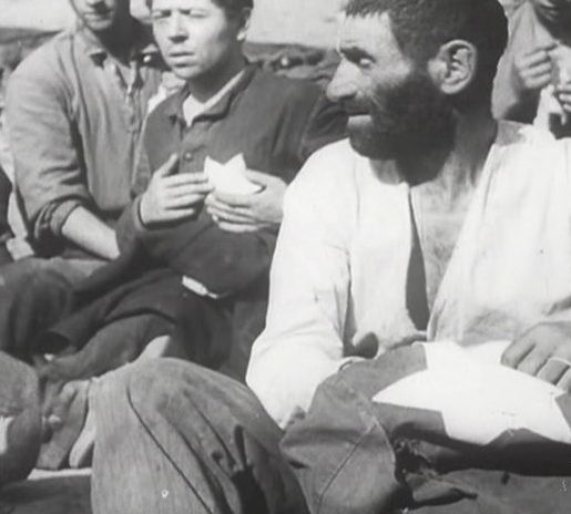 Евреи- узники гетто в Смоленске. 1941 г.