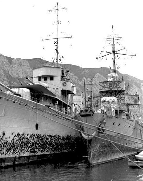 Югославские корабли, захваченные Италией. Апрель 1941 г. 