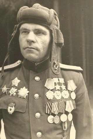Дважды Герой Советского Союза полковник Бойко. 1944 г. 