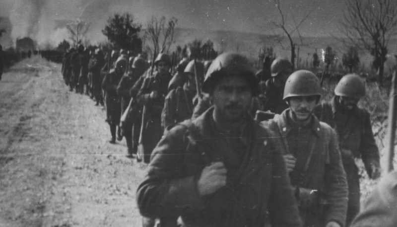 Поход итальянских войск в Динар. 1942 г.