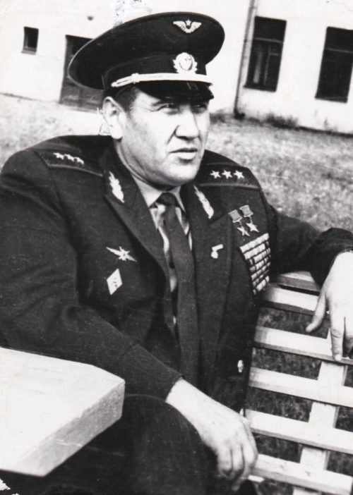 Генерал-полковник Колдунов. 1975 г.