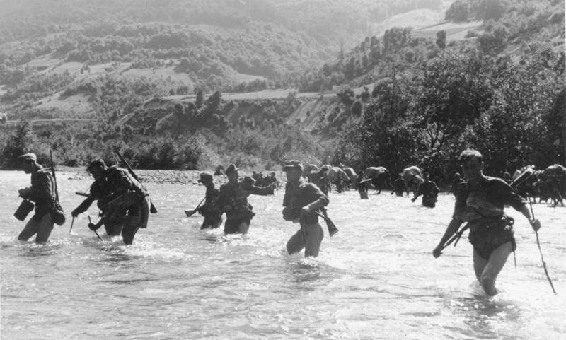 Немцы на границе Косово и Сербии. Июль 1944 г.