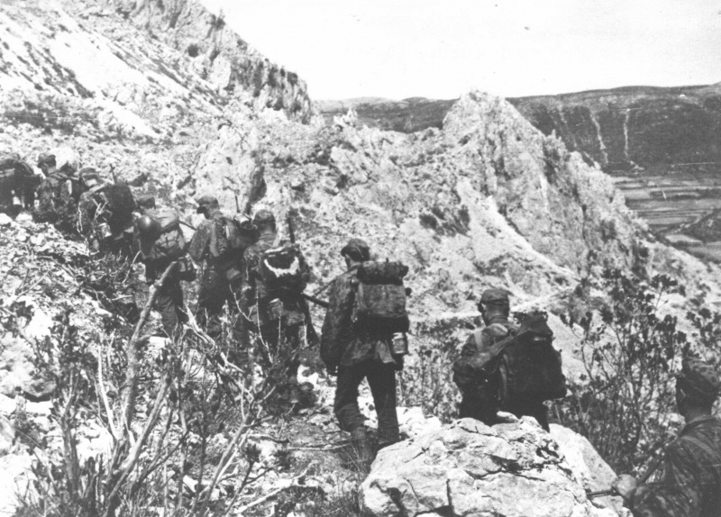 Войска СС в горах Балкан. Сентябрь 1944 г. 