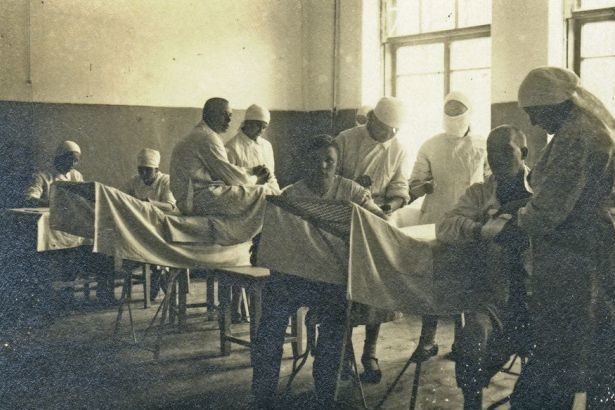 Смоленский госпиталь. 1944 г. 