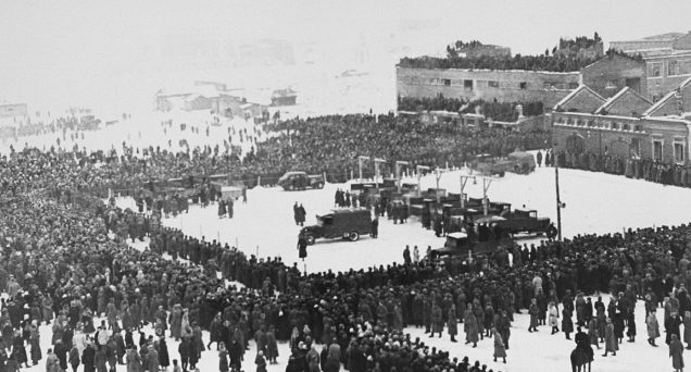 Казнь военных преступников на Заднепровской площади. 20 декабря 1945 г. 