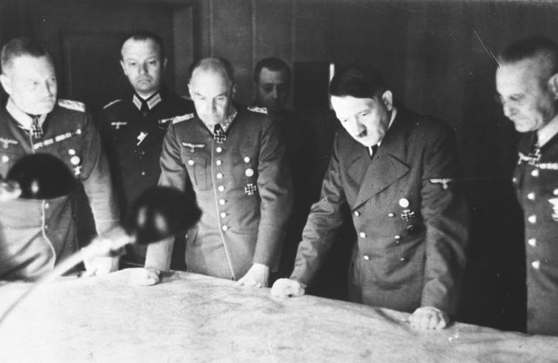 Совещание у Гитлера по плану «Барбаросса».