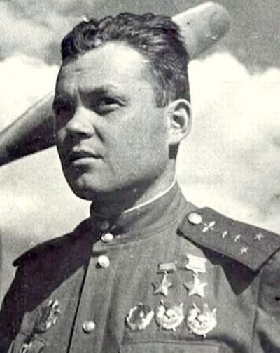 Дважды Герой Советского Союза Речкалов Григорий Андреевич (09.02.1920-22.12.1990)