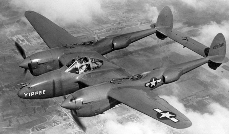 Истребитель «Lockheed P-38 Lightning».