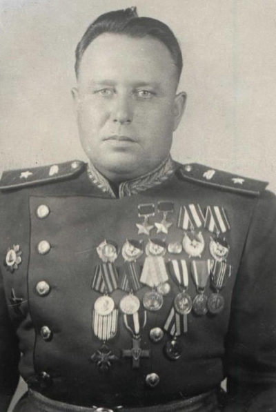 Дважды Герой Советского Союза Архипов Василий Сергеевич (16.12.1906-13.06.1985)