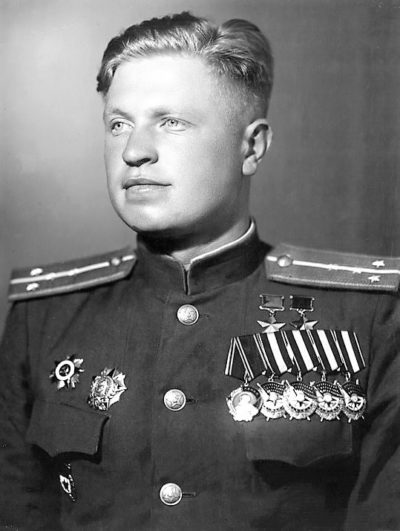 Дважды Герой Советского Союза Брандыс Анатолий Яковлевич (12.08.1923-23.03.1988)
