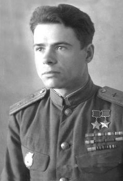 Дважды Герой Советского Союза Воробьёв Иван Алексеевич (26.08.1921-17.03.1991)