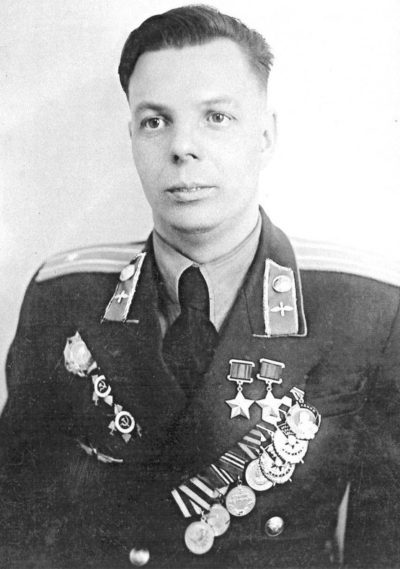 Дважды Герой Советского Союза Столяров Николай Георгиевич (22.05.1922-23.02.1993)