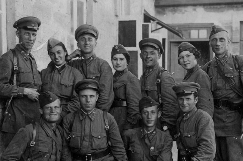 Участники Керченско-Феодосийской десантной операции. Декабрь 1941 г. 