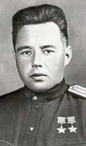 Дважды Герой Советского Союза Хохряков Семён Васильевич (31.12.1915-17.04.1945)
