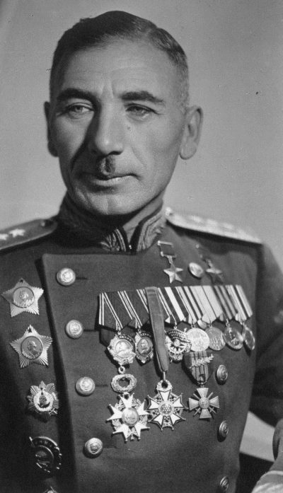 Герой Советского Союза генерал-полковник Плиев. 1945 г.
