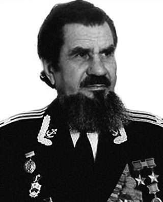 Капитан-2-го ранга Леонов. 1975 г. 