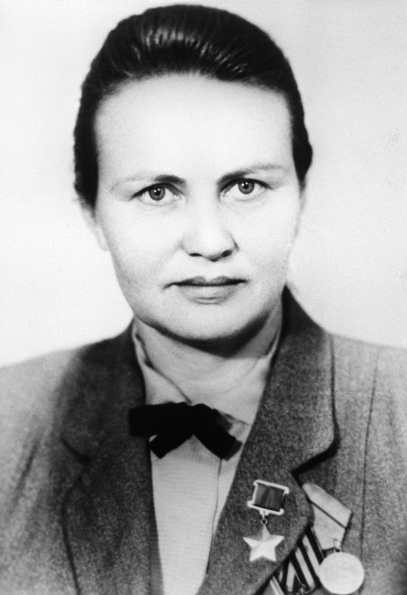 Герой Советского Союза Байда Мария Карповна (01.02.1922-30.08.2002)